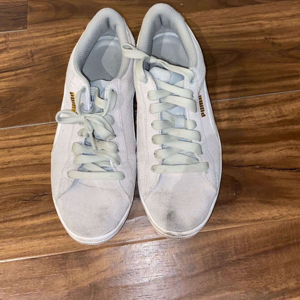 Puma Sneakers